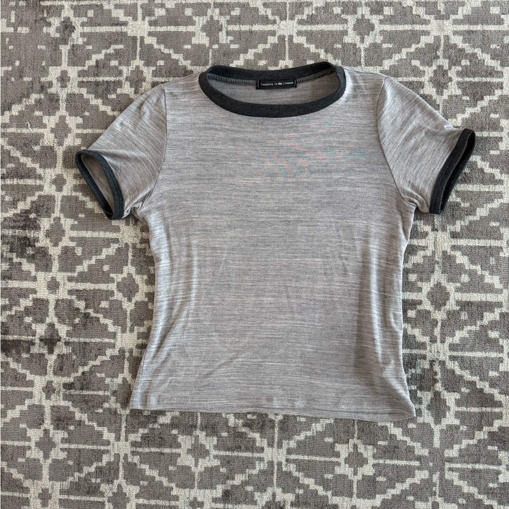 Happening in the Present h.i.p. heather grey cropped muscle tee dark grey trim
